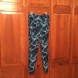 SOLD ☀️Old Navy workout leggings